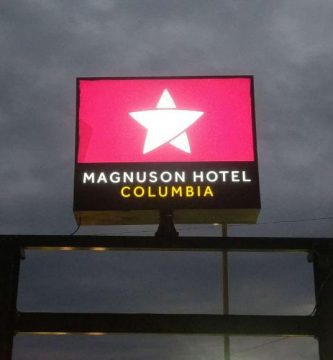 Magnuson Hotel Columbia 7