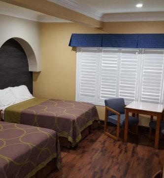 Reedley Inn 2