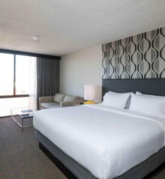 DoubleTree by Hilton Fort Smith City Center - Wyndham Fort Smith (9)